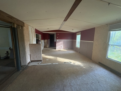 Country Home for Sale in Perry County, Tennessee - image 8