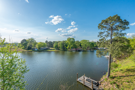 Lakefront Condo on Lake Hamilton in Hot Springs AR - image 35