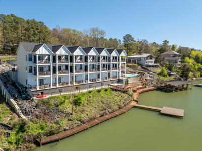 Lakefront Condo on Lake Hamilton in Hot Springs AR - image 46