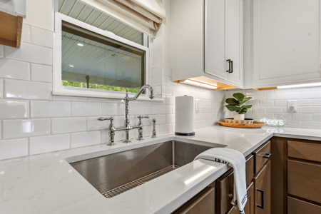 Lakefront Condo on Lake Hamilton in Hot Springs AR - image 8