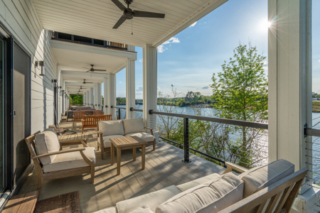 Lakefront Condo on Lake Hamilton in Hot Springs AR - image 1