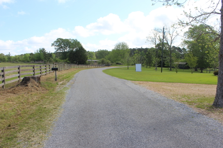 Well Maintained Country Home For Sale Lincoln County Mississippi - image 49