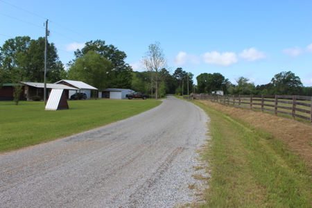 Well Maintained Country Home For Sale Lincoln County Mississippi - image 8