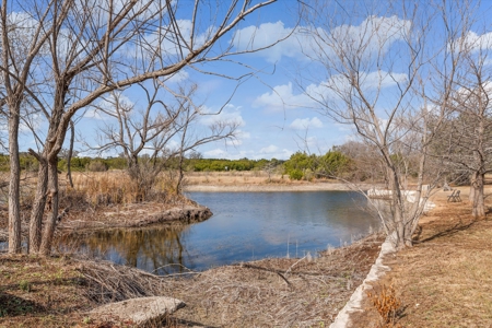 Luxury Home + 27 Acres in Bertram, Texas - image 36