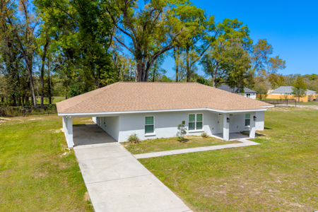 Cute Block Home on 1/2 Acre Bell, FL - image 5