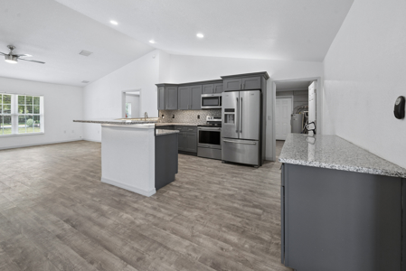 Cute Block Home on 1/2 Acre Bell, FL - image 14