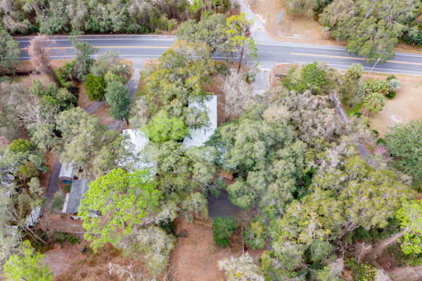 Newly Remodeled 4 bed 3 Bath Home with Lakeview in Keystone, FL