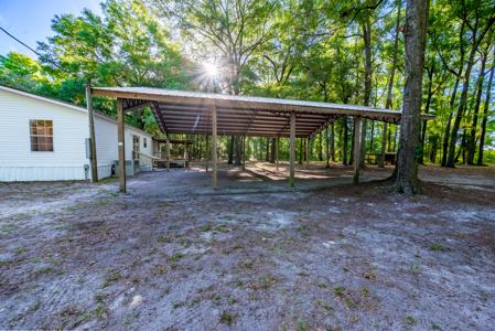 Peaceful Country Living, 3-Bedroom Home on 4 Acres in O’Brien - image 20