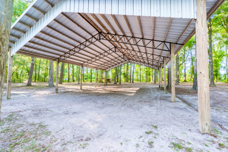 Peaceful Country Living, 3-Bedroom Home on 4 Acres in O’Brien - image 1