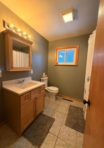 Fixer-Upper Near Gaylord – 3 Bed Home with Garage - image 11