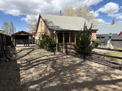 1945 Bungalow with Character and Opportunity! - image 20