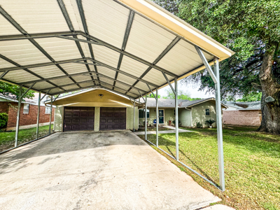 Spacious Home For Sale in Brownwood, TX! - image 3