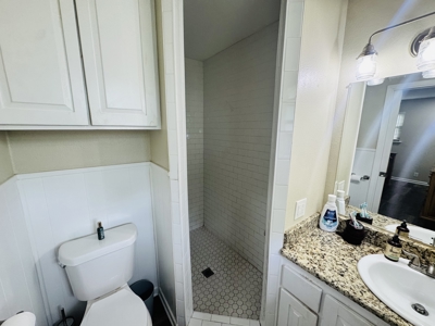 Spacious Home For Sale in Brownwood, TX! - image 18