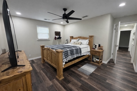 Spacious Home For Sale in Brownwood, TX! - image 16