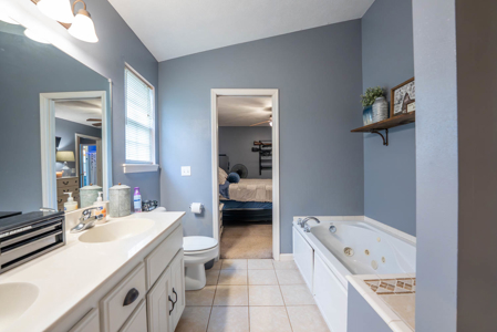 Missouri Ozarks Country Style Home in Town | Thayer - image 19