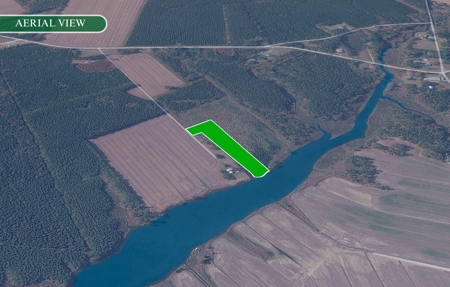 3.35 Acres Waterfront with No Restrictions - image 10