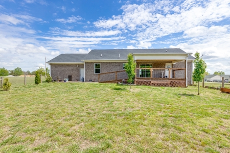 Country Home for Sale in Lewis County, Tennessee - image 39