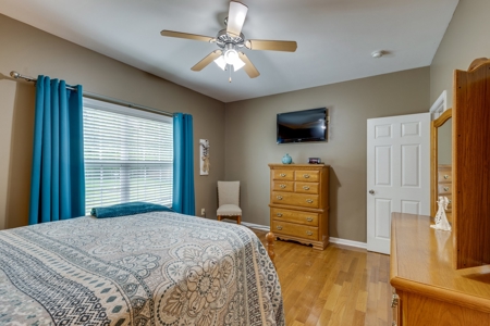 Country Home for Sale in Maury County, Tennessee - image 15