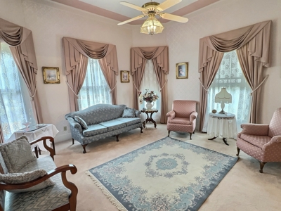 Historic 1906 Victorian Home in Rising Star TX on 0.81 Acres - image 9