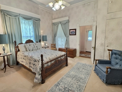 Historic 1906 Victorian Home in Rising Star TX on 0.81 Acres - image 22