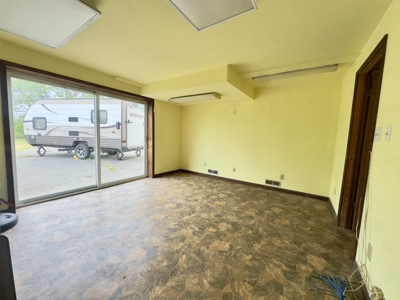 Land And Home For Sale In North Central Arkansas - image 42