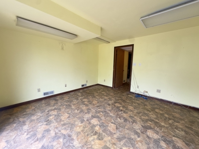 Land And Home For Sale In North Central Arkansas - image 43