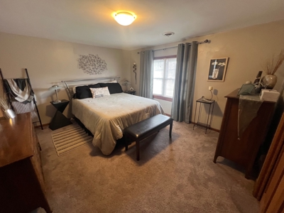 Charming Move In Ready Home in Iola, Ks - image 6