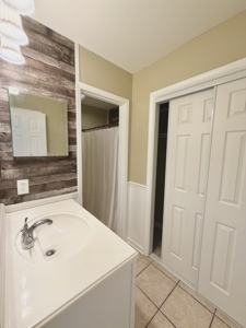 Move-In Ready Updated Home, Fenced Yard - Prime Dothan Location - image 9