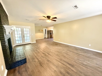 Move-In Ready Updated Home, Fenced Yard - Prime Dothan Location - image 4