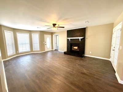 Move-In Ready Updated Home, Fenced Yard - Prime Dothan Location - image 3