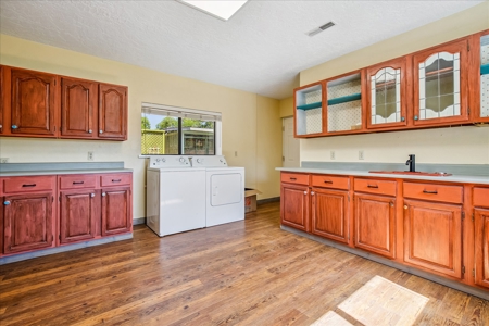 PERFECT 3-Bed Cortez Home on 1.5+ Acres with Orchard, Shop w Elec - image 24