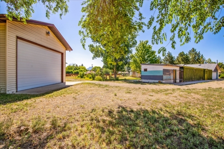 PERFECT 3-Bed Cortez Home on 1.5+ Acres with Orchard, Shop w Elec - image 20