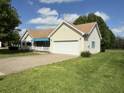 Lovely Home on Quiet Southside Cul-De-Sac in El Dorado Springs - image 2