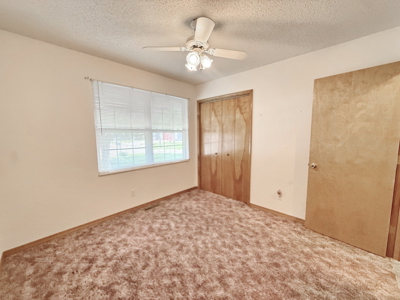 Lovely Home on Quiet Southside Cul-De-Sac in El Dorado Springs - image 28