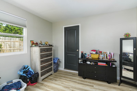 Home For Sale In The City Limits Of Live Oak Florida - image 19