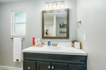 Home For Sale In The City Limits Of Live Oak Florida - image 23