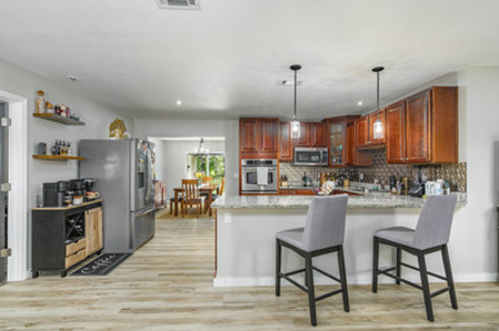 Home For Sale In The City Limits Of Live Oak Florida - image 14