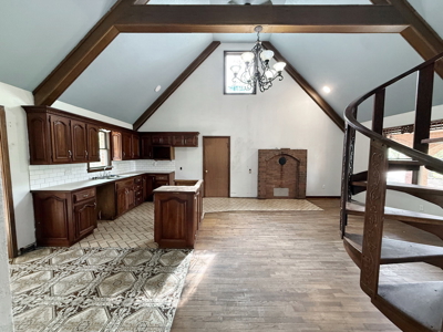 Country Home with Equity Potential For Sale in El Dorado Springs - image 14