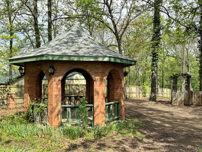 Country Home with Equity Potential For Sale in El Dorado Springs - image 28