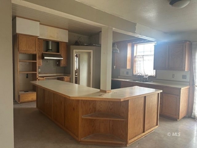 2 bedroom home on 49.70 acres in Lake City CA - image 11