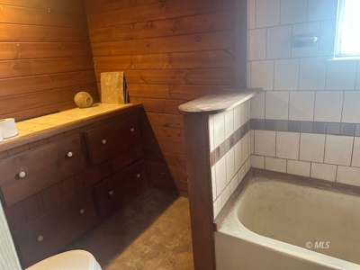 2 bedroom home on 49.70 acres in Lake City CA - image 27