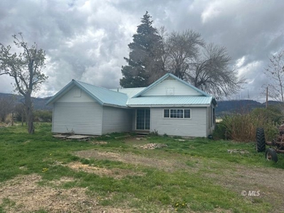 2 bedroom home on 49.70 acres in Lake City CA - image 8
