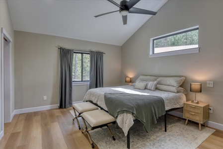 2022 Custom Lake Roosevelt Home with Views & Shop! - image 18