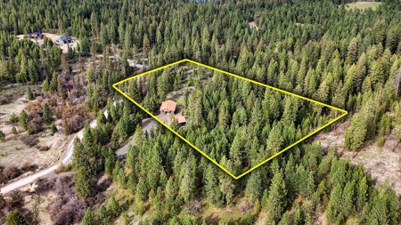 2022 Custom Lake Roosevelt Home with Views & Shop! - image 32