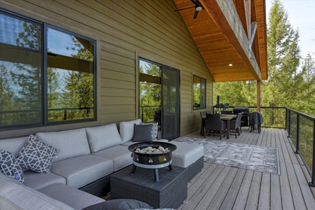 2022 Custom Lake Roosevelt Home with Views & Shop! - image 35