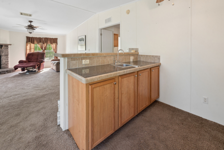 Spacious 4-Bedroom Country Home on 3 Acres for Sale in Lee, FL - image 25