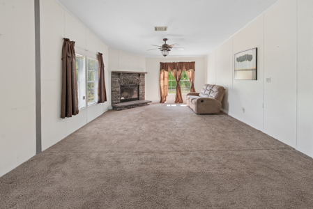 Spacious 4-Bedroom Country Home on 3 Acres for Sale in Lee, FL - image 26