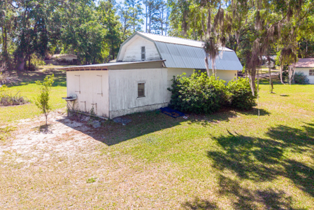 Unique 4-Bedroom Stucco Home on 2 Acres for Sale in Live Oak, FL - image 39