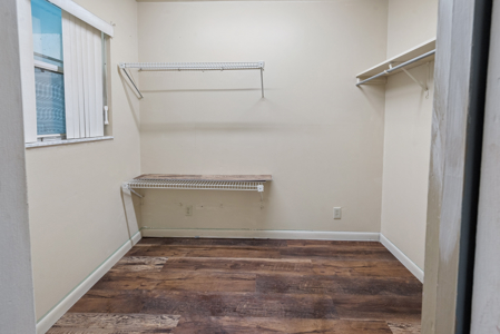 Unique 4-Bedroom Stucco Home on 2 Acres for Sale in Live Oak, FL - image 22