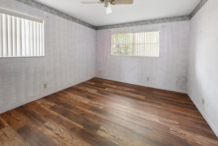 Unique 4-Bedroom Stucco Home on 2 Acres for Sale in Live Oak, FL - image 27